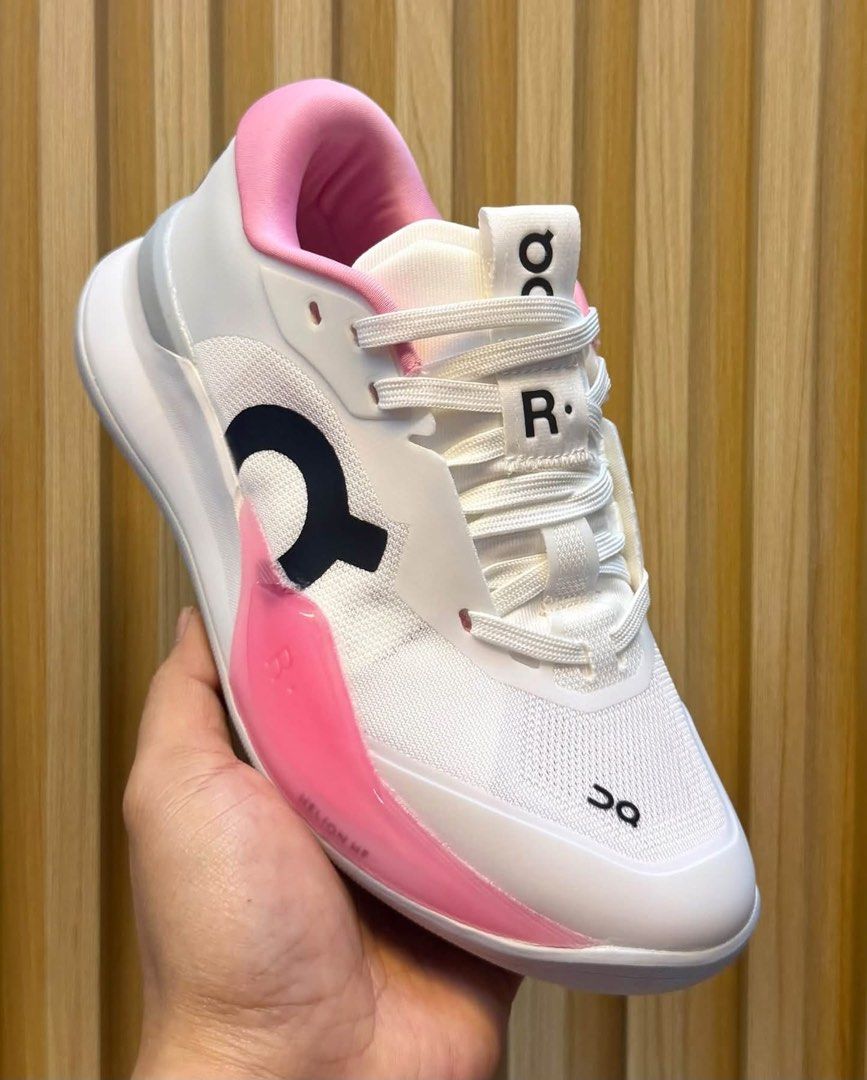 On The Roger Pro 3 (Category: Sneakers) located in Manila. Submitted by YSABELLE_MARGARETTE (Listing ID 1466901808, Image 3). Description: size 36-40 (women size) lalamove around manila or j&t courier nationwide PAYMENT FIRST THRU GOTYME BANK.
