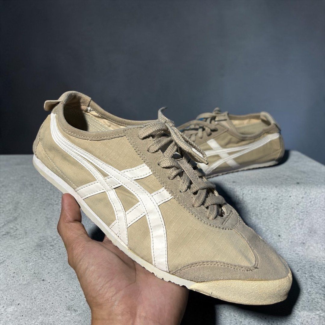 Onitsuka Tiger Mexico 66 “Simply Taupe” (Category: Sneakers) located in Caloocan City. Submitted by marcapina2211 (Listing ID 1466903169, Image 1). Description: Onitsuka Tiger Mexico 66 “Simply Taupe” Size: 10US 28CM 🏷️Price: ₱1,350 ONLY Issue: Minimal Yellowing Heel Drags and Scratches 📍North Caloocan.
