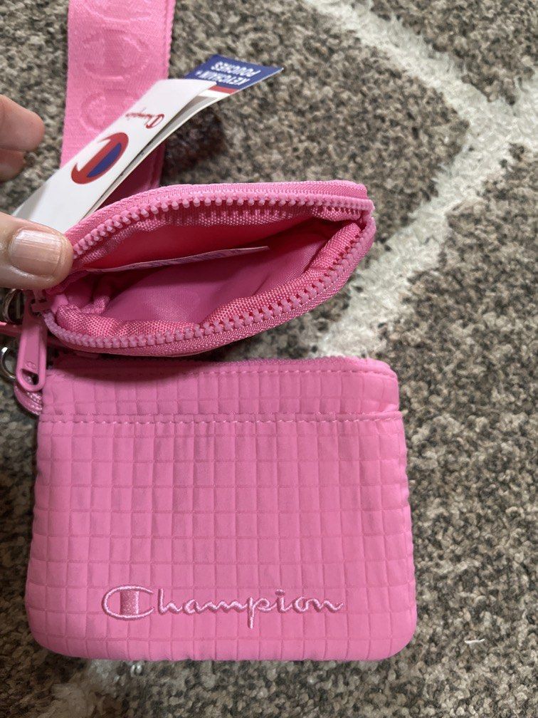 Original champion purse/pouch wallet from U.S (Category: Purses & Pouches) located in Manila. Submitted by ty_imported_goods (Listing ID 1466783312, Image 2). Description: Original from U.S .