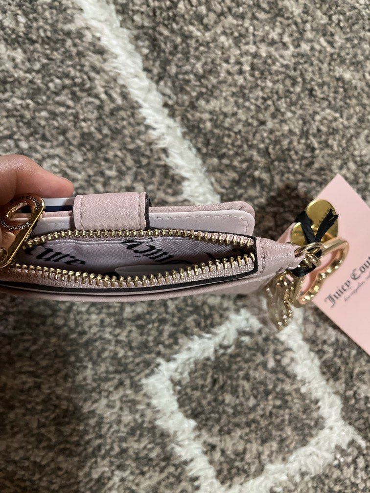 Original juicy couture wallet from U.S (Category: Wallets & Card holders) located in Manila. Submitted by ty_imported_goods (Listing ID 1466795555, Image 3). Description: Original from U.S Color:Dusty blush Srp: $35.