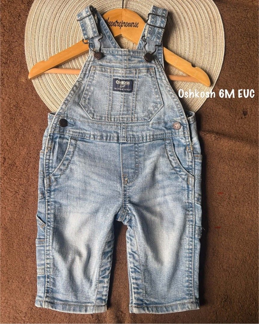 Oshkosh Denim Overall Jumper 6M (Category: Babies & Kids Fashion) located in Quezon City. Submitted by theentreprenurse (Listing ID 1466798300, Image 1). Description: 𝘼𝙐𝙏𝙊 𝙋𝘼𝙎𝙎 𝙏𝙊 𝙇𝙊𝙒 𝘽𝘼𝙇𝙇𝙀𝙍𝙎 📣 ʙʀᴀɴᴅ: oshkosh ꜱɪᴢᴇ: 6M ᴍᴏᴘ: ɢᴄᴀꜱʜ ꜱʜɪᴘᴘɪɴɢ 🛒 (NO RUSH. I'm a working momma :) ) ▪︎ꜰʟᴀꜱʜ ᴇxᴘʀᴇꜱꜱ | J&T ▪︎ʟᴀʟᴀᴍᴏᴠᴇ|ɢʀᴀʙ ~ 𝚃𝚑𝚎𝚜𝚎 𝚌𝚕𝚘𝚝𝚑𝚎𝚜 𝚊𝚛𝚎 𝚊𝚕𝚛𝚎𝚊𝚍𝚢 𝚠𝚊𝚜𝚑𝚎𝚍. 𝙺𝚒𝚗𝚍𝚕𝚢 𝚖𝚊𝚗𝚊𝚐𝚎 𝚢𝚘𝚞𝚛 𝚎𝚡𝚙𝚎𝚌𝚝𝚊𝚝