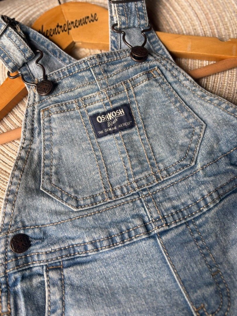 Oshkosh Denim Overall Jumper 6M (Category: Babies & Kids Fashion) located in Quezon City. Submitted by theentreprenurse (Listing ID 1466798300, Image 2). Description: 𝘼𝙐𝙏𝙊 𝙋𝘼𝙎𝙎 𝙏𝙊 𝙇𝙊𝙒 𝘽𝘼𝙇𝙇𝙀𝙍𝙎 📣 ʙʀᴀɴᴅ: oshkosh ꜱɪᴢᴇ: 6M ᴍᴏᴘ: ɢᴄᴀꜱʜ ꜱʜɪᴘᴘɪɴɢ 🛒 (NO RUSH. I'm a working momma :) ) ▪︎ꜰʟᴀꜱʜ ᴇxᴘʀᴇꜱꜱ | J&T ▪︎ʟᴀʟᴀᴍᴏᴠᴇ|ɢʀᴀʙ ~ 𝚃𝚑𝚎𝚜𝚎 𝚌𝚕𝚘𝚝𝚑𝚎𝚜 𝚊𝚛𝚎 𝚊𝚕𝚛𝚎𝚊𝚍𝚢 𝚠𝚊𝚜𝚑𝚎𝚍. 𝙺𝚒𝚗𝚍𝚕𝚢 𝚖𝚊𝚗𝚊𝚐𝚎 𝚢𝚘𝚞𝚛 𝚎𝚡𝚙𝚎𝚌𝚝𝚊𝚝