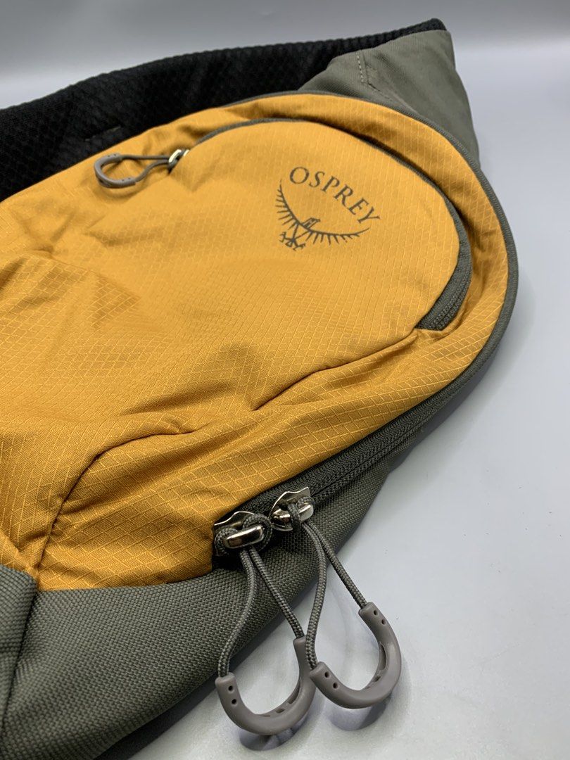 Osprey Daylite Crossbody Bag (Category: Sling Bags) located in Bulacan. Submitted by ridersthrift_ph (Listing ID 1466852996, Image 3). Description: Authentic 5Liters Daylite Crossbody Bag Has Multiple Compartment Adjustable Water Repellent Like New Condition No flaws Gcash Payment Bulacan 📍.