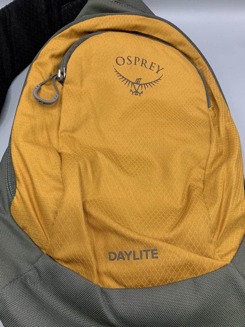 Osprey Daylite Crossbody Bag (Category: Sling Bags) located in Bulacan. Submitted by ridersthrift_ph (Listing ID 1466852996, Image 2). Description: Authentic 5Liters Daylite Crossbody Bag Has Multiple Compartment Adjustable Water Repellent Like New Condition No flaws Gcash Payment Bulacan 📍.