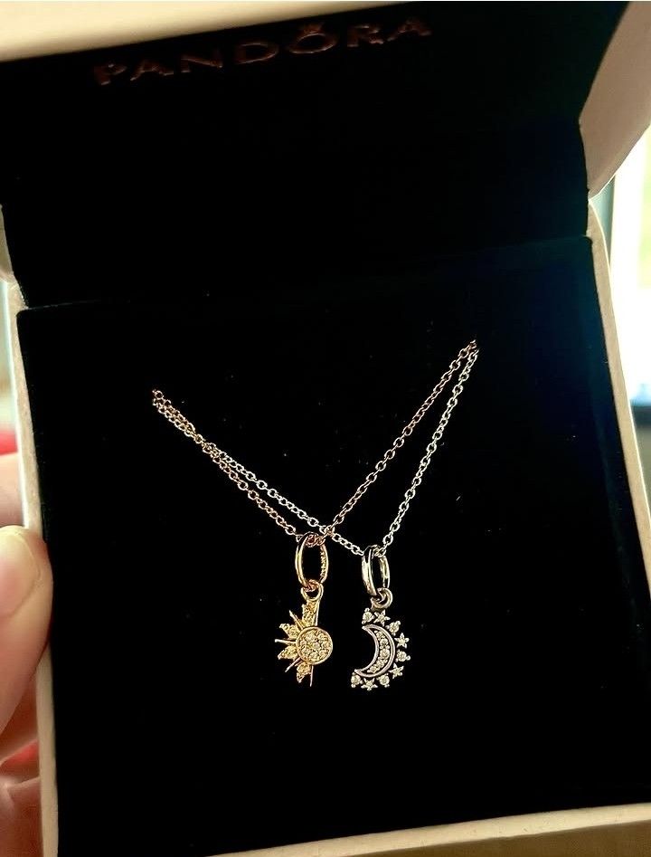 PANDORA MOON AND SUN NECKLACE (Category: Necklaces) located in Pasig City. Submitted by titalana2011991 (Listing ID 1466866451, Image 1). Description: BRANDNEW COMPLETE INCLUSIONS DELIVERY SAMEDAY ACTUAL PHOTO POSTED.