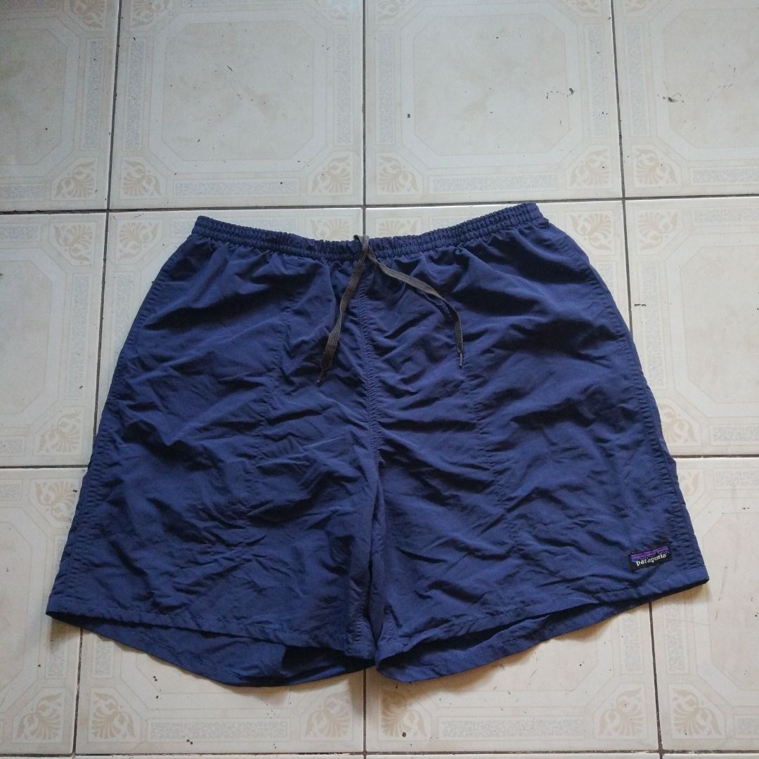 Patagonia Short 32-36 actual (Category: Shorts) located in Pasay City. Submitted by denimdude.ph (Listing ID 1466855577, Image 1). Description: .