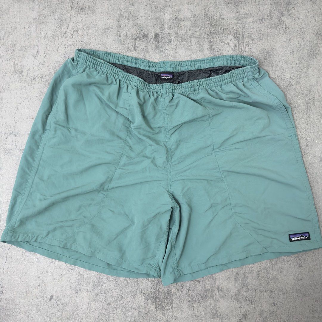 Patagonia Shorts Baggies Green (Category: Shorts) located in Aroroy. Submitted by 2kjoma (Listing ID 1466901304, Image 1). Description: nego.
