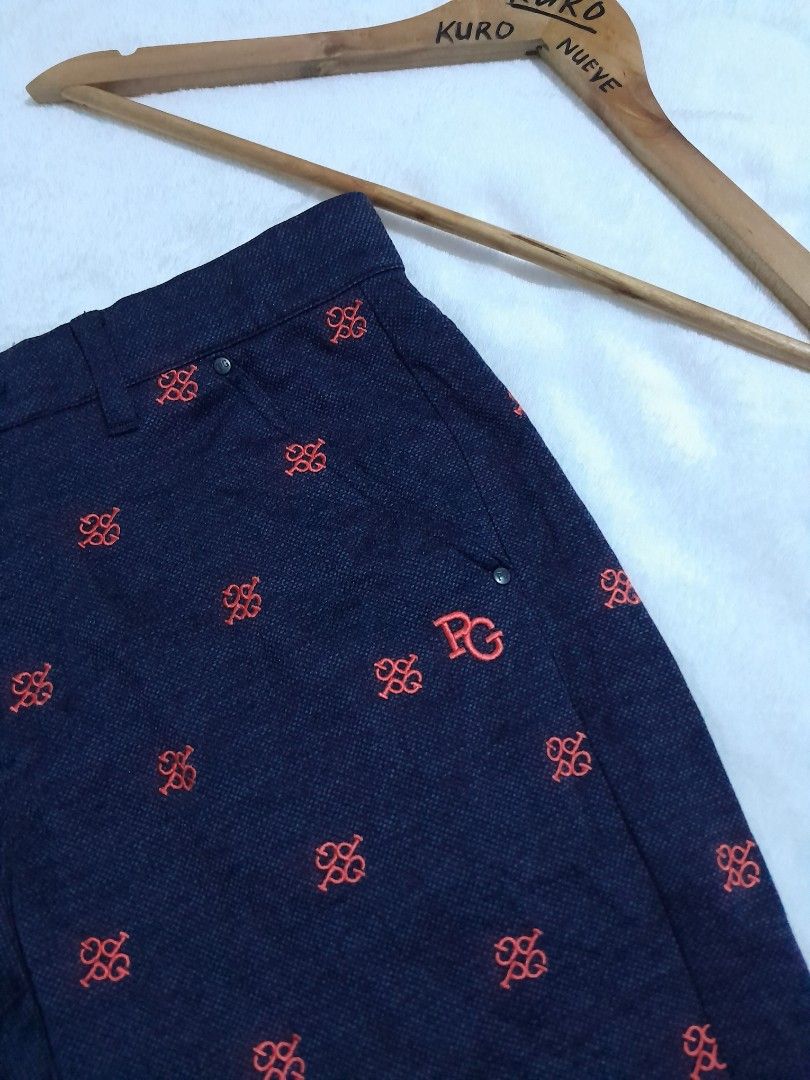 Pearly gates ⛳️ Stretchable (Category: Trousers) located in Lucena. Submitted by kuronueve0909 (Listing ID 1466894258, Image 3). Description: Pearly gates Stretchable Size: 32 Length: 39 Hem:11.5 Leg:6.5 Price: ₱1,280 No issue ✅️ Ready to wear ✅️.