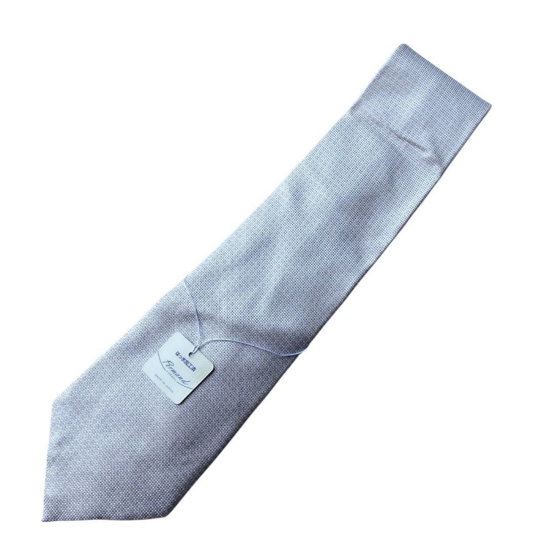 Permand formal white Neck tie (Category: Ties) located in Abucay. Submitted by gibzzz123 (Listing ID 1466814201, Image 1). Description: • All items are ON HAND and ready to be shipped/picked up. • Items are preloved/ukay, so please expect minimal signs of usage unless stated otherwise. • No major issues — good condition unless otherwise indicated in the listing. • Actual color may slightly vary due to lighting and screen settings. • All available