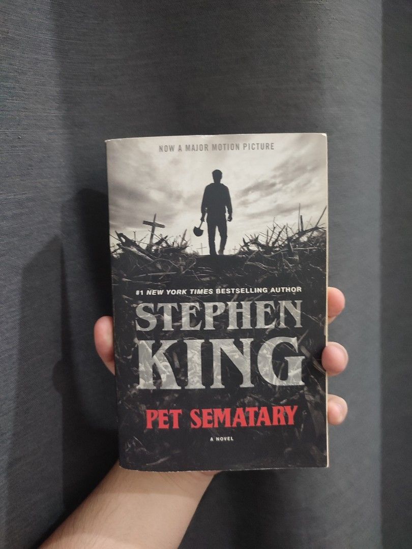 Pet Sematary by Stephen King Paperback (Category: Storybooks) located in Valenzuela. Submitted by esnoppy (Listing ID 1466889418, Image 1). Description: Stephen King - Pet Sematary as is good condition can send more pics 450 loc: valenzuela meetup: Valenzuela, UST, SM North.
