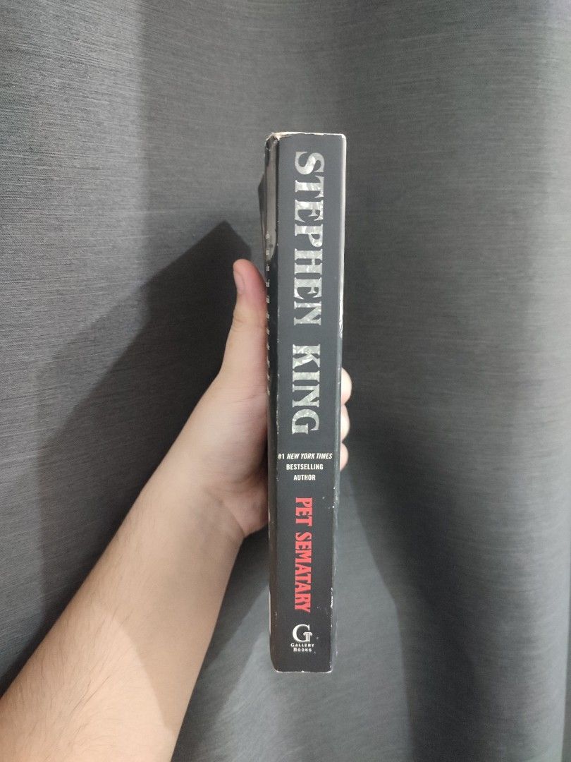 Pet Sematary by Stephen King Paperback (Category: Storybooks) located in Valenzuela. Submitted by esnoppy (Listing ID 1466889418, Image 2). Description: Stephen King - Pet Sematary as is good condition can send more pics 450 loc: valenzuela meetup: Valenzuela, UST, SM North.