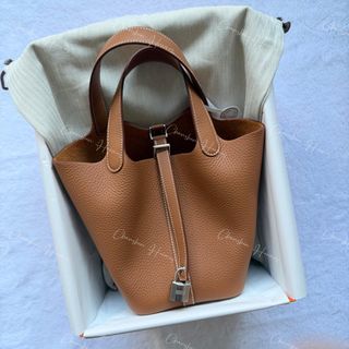 （分類：）位於 。 由 chanshin_hermes 提交（商品編號 1465458376，圖片 1）。簡介： 。