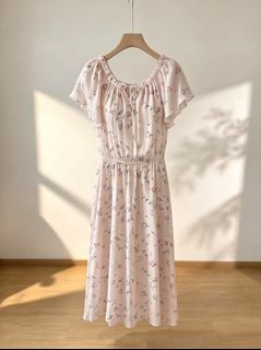 (Category: ) located in . Submitted by meedclothing (Listing ID 1466869630, Image 1). Description: .