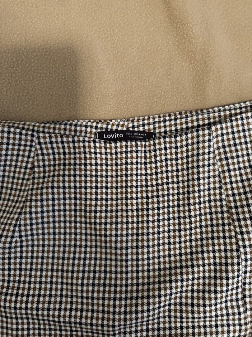 Plaid Skort (Category: Skirts) located in San Luis. Submitted by oshdeclutters (Listing ID 1466813262, Image 2). Description: .