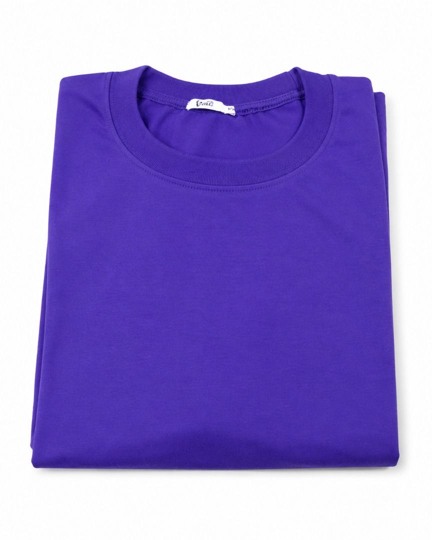 Plain Long Sleeve Cotton Round Neck Unisex (Category: Tshirts & Polo Shirts ) located in Manila. Submitted by townlites (Listing ID 1466850906, Image 2). Description: Size: L, XL, XXL Material: Cotton Round neck Regular fit Casual and comfortable to wear Hand wash or gentle machine wash. Do not bleach. Thick fabric Brand new Good quality.