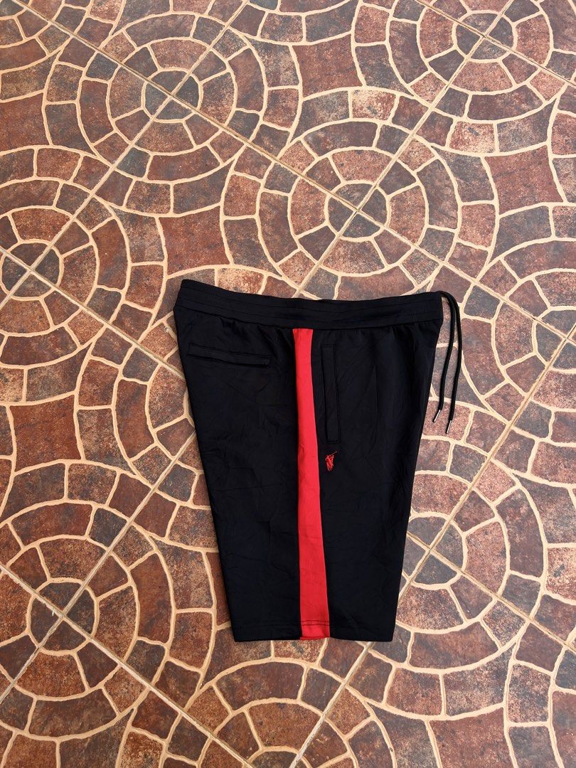 POLO SPORT (Category: Shorts) located in Batangas. Submitted by engr_thrift (Listing ID 1466963172, Image 3). Description: 📌 Polo Sport (Xlarge) 📐Dimensions (inches) Waistline : 34-38 Length : 21 Leg hole : 11 Issue : None .