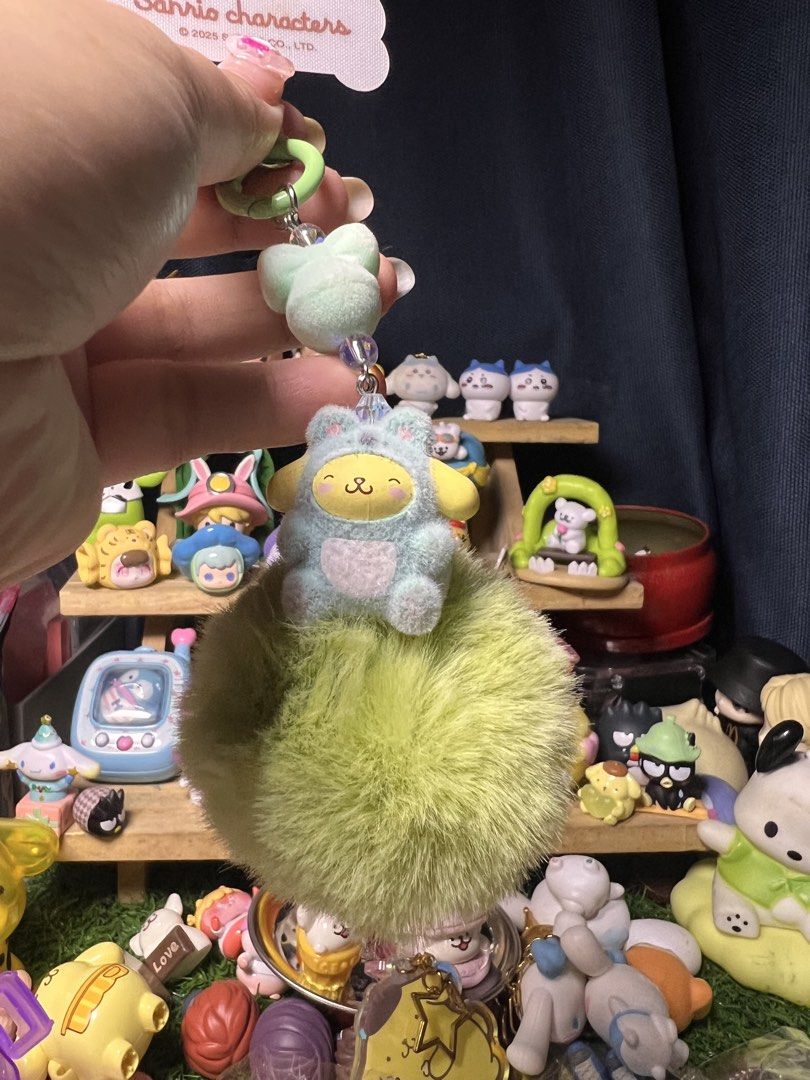 Pompompurin Phone Charm (Category: Character Goods) located in Santa Ana. Submitted by yanyanxvii (Listing ID 1466950002, Image 2). Description: .