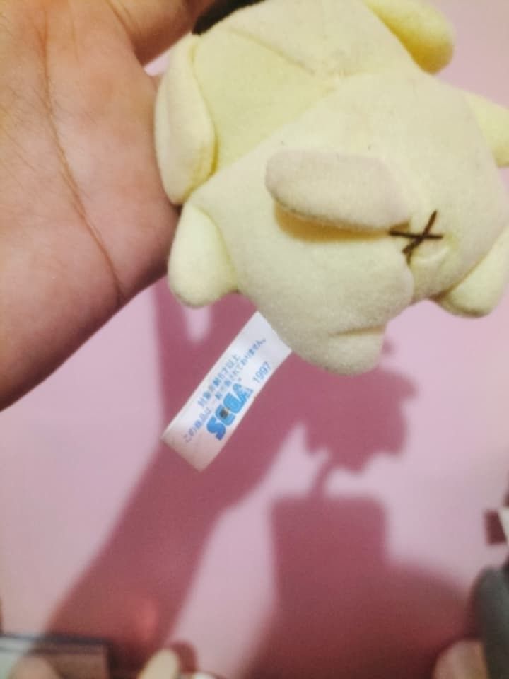 Pompompurin Sega Vintage charm (Category: Plushies & Soft Toys) located in Caloocan City. Submitted by onigiri3 (Listing ID 1466790116, Image 2). Description: Courier : J&T shipping days : after payment.