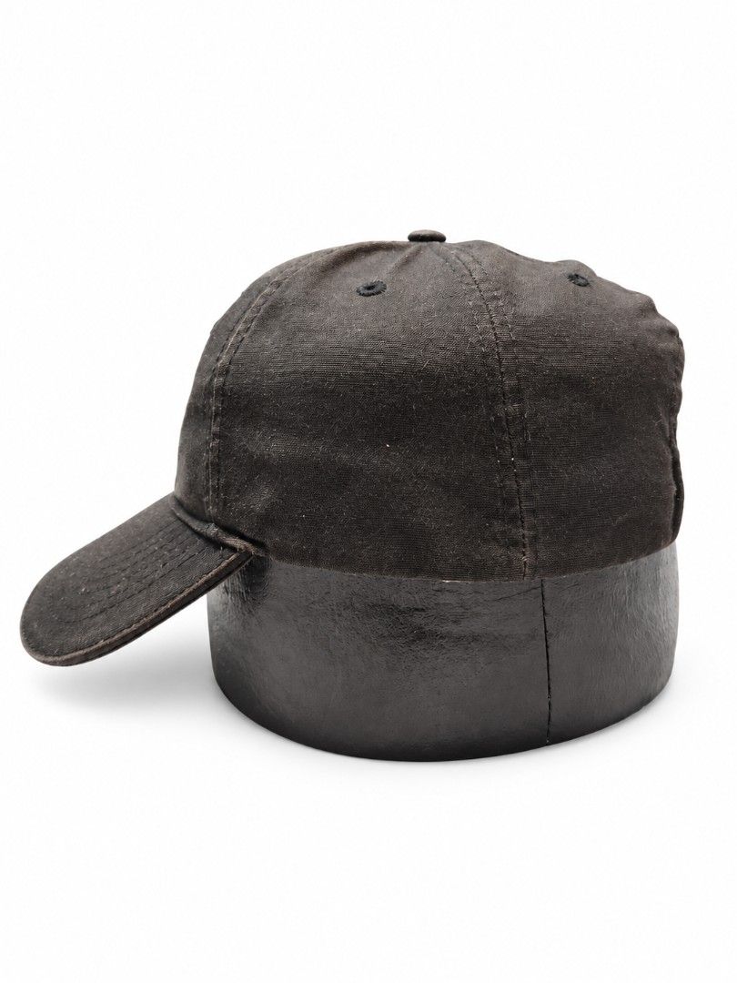 Porsche Driver's Selection Crest Black Baseball Cap (Category: Caps & Hats) located in Baguio. Submitted by boneteezandharmony (Listing ID 1466901350, Image 3). Description: - 100% Authentic Porsche Driver's Selection merchandise - Sleek all-black design with embroidered Porsche crest patch on the front - Adjustable metal buckle strap closure with engraved Porsche lettering - Branded inner taping for premium quality and comfort - Inner care tag i