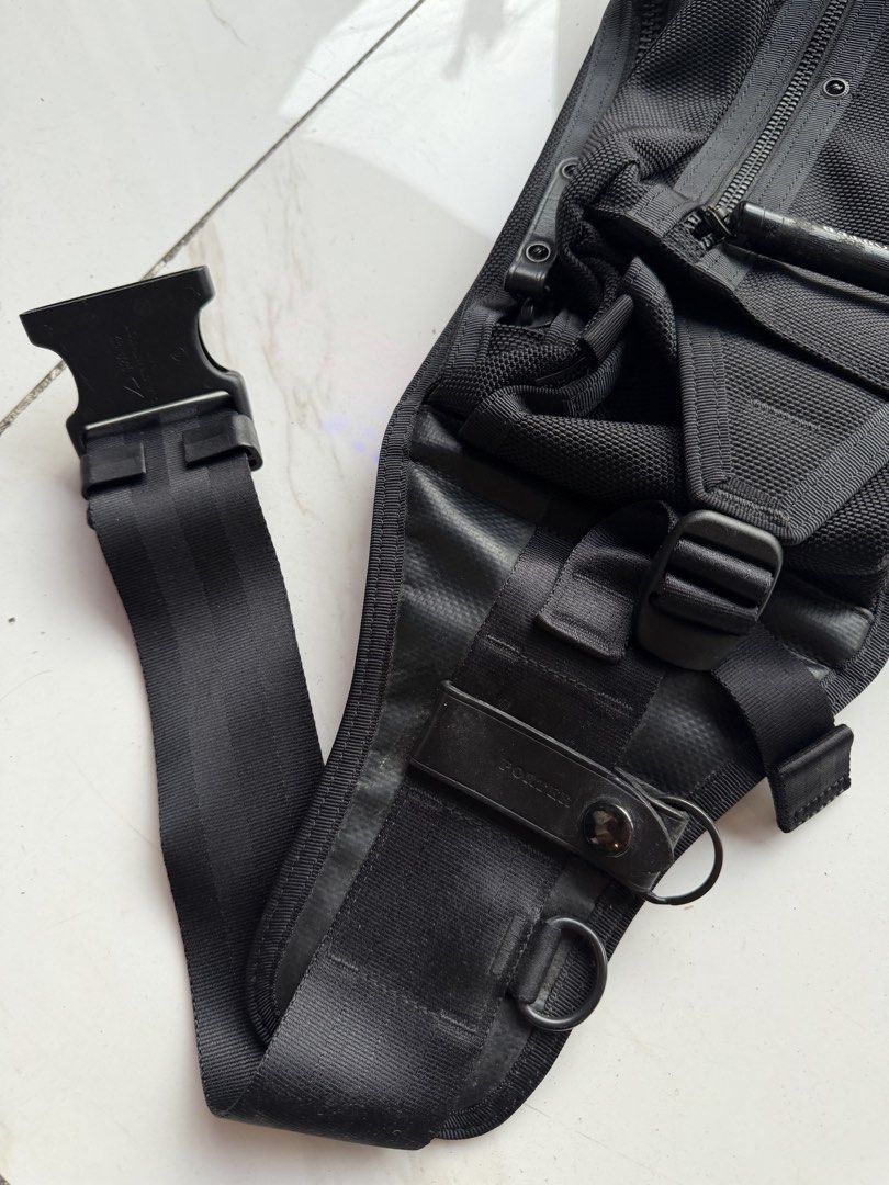 Porter Yoshida Crossbody Bag (Category: Belt bags, Clutches and Pouches) located in Makati City. Submitted by dailypickups_ (Listing ID 1466870456, Image 3). Description: Small size In excellent condition Made in: Japan.