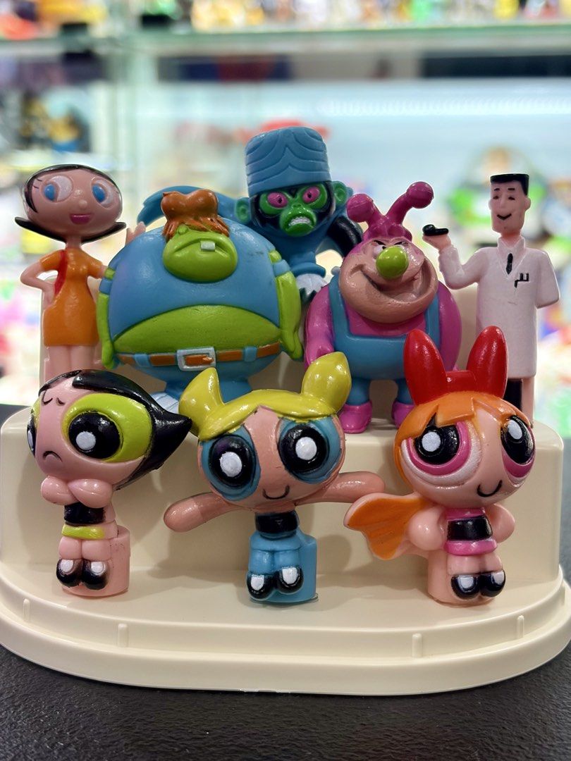 Powerpuff girls complete set with case (Category: Action & Battle Toys) located in Makati City. Submitted by tomypom (Listing ID 1466777368, Image 2). Description: Cartoon network Powerpuff girls complete set with case See pictures for more details 399 pesos only! Add shipping or can be picked-up at Greenhills shopping center/mall. Limited stocks only! .