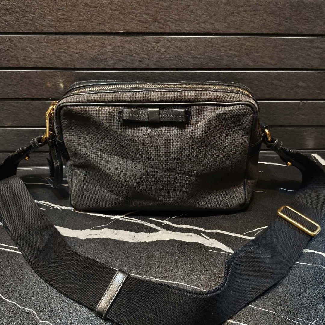 Prada sling (Category: Luxury Bags & Wallets) located in Manila. Submitted by grandbird.924227 (Listing ID 1466898037, Image 1). Description: .