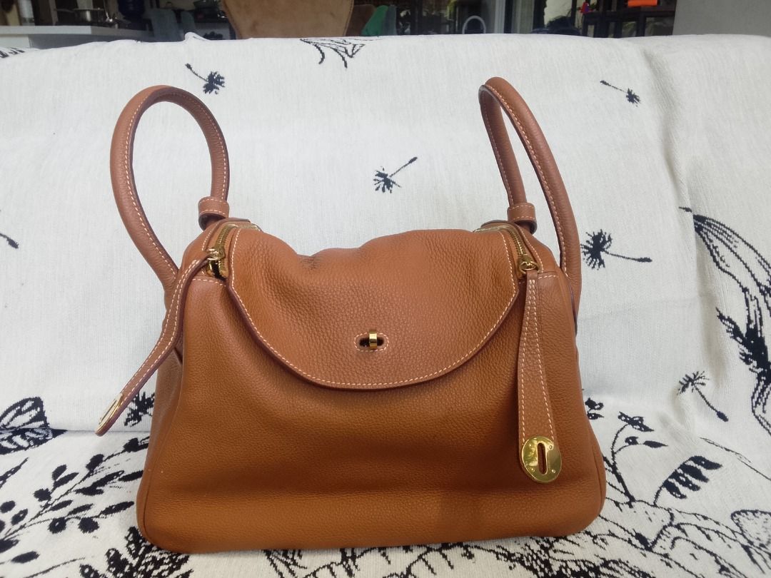 Pre owned Hermes Lindy Genuine leather RUS H SALE (Category: Luxury Bags & Wallets) located in Quezon City. Submitted by kema2191 (Listing ID 1466814911, Image 2). Description: .