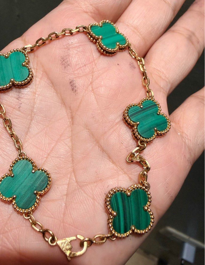 Preloved 18k VCA Bracelet 13.23g (Category: Bracelets) located in Lapu Lapu. Submitted by any_thrift (Listing ID 1466923596, Image 1). Description: Preloved 18k VCA Bracelet 13.23g Tested 18k Authentic VCA with code Negotiable only to sure buyer Location: Lapulapu Cebu.