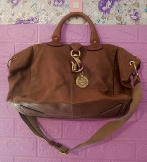 (Category: ) located in . Submitted by moon_shop_offers (Listing ID 1466870920, Image 1). Description: .