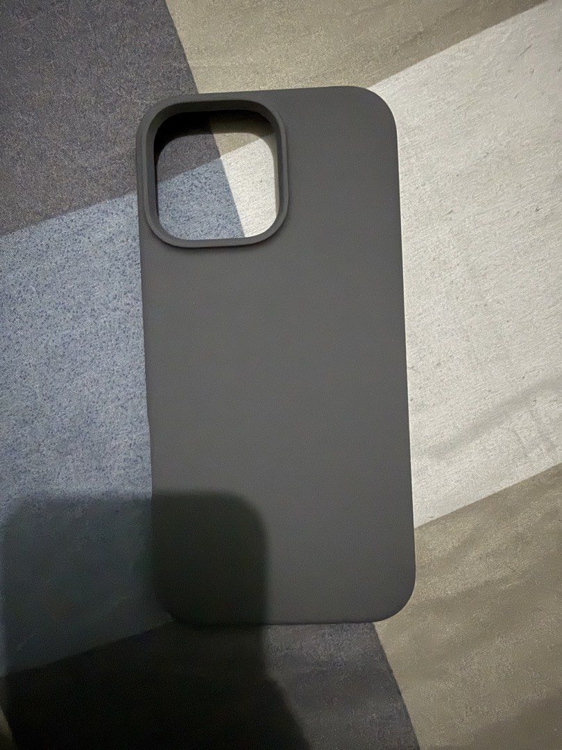 Preloved iPhone 16 pro max cases (Category: Cases & Sleeves) located in Manila. Submitted by Alyyy98 (Listing ID 1466908273, Image 1). Description: Sold as pack for 800. Negotiable for sure buyer. Random used cases. Manage your expectations as these are well-used cases. Pm if interested.