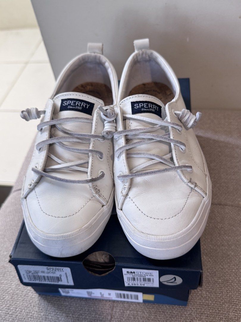 Preloved Sperry Crest Vibe Leather White US6 (Category: Sneakers) located in Angeles City. Submitted by shamiescorner (Listing ID 1466866709, Image 3). Description: Preloved Sperry Crest Vibe Leather White 📏 US6 / EU36 / 23CM / UK3.5 🏷️₱2,000 💯Authentic ✔️with box, no flaws 📍Angeles City, Pampanga ‼️SF not yet included - to be shouldered by buyer.
