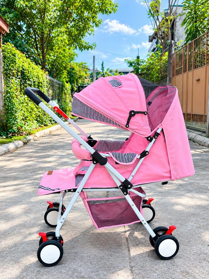 Preloved stroller (newborn-toddler) (Category: Strollers) located in Manila. Submitted by mj_padua (Listing ID 1466834211, Image 2). Description: ₱1,200 Preloved stroller Newborn-toddler (nahihiga/nauupo) Reversible handle 📍Antipolo City, Rizal Sa abot lang po ng lalamove / pwede din self pick up ‼️HINDI PO NAG si-SHIP SA MALAYO / PROVINCES.