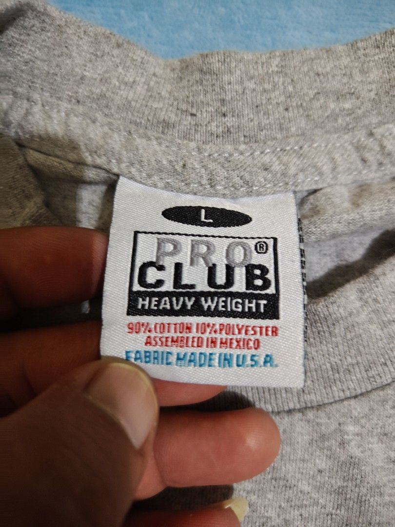 ProClub (Category: Activewear) located in Mandaue City. Submitted by prekfinds (Listing ID 1466902055, Image 3). Description: Pro Club Long sleeve shirt As new condition 9.9/10colorate Large on tag Dimes: 21W x 27L No issue.