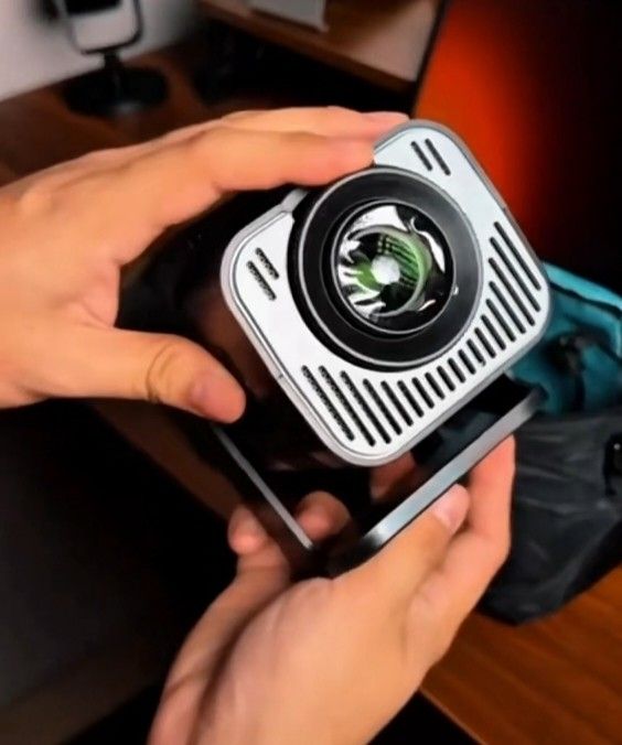 Projector HY320 (Category: Projectors) located in Quezon City. Submitted by yours1 (Listing ID 1466963034, Image 2). Description: once lang nagamit sa simbahan complete with bag and accesories fix price we do lalamove mode of payment union bank paymaya pm me at Meta.