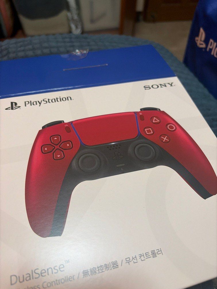 PS5 Controller (Volcanic Red) (Category: Controllers) located in Cainta. Submitted by craezy (Listing ID 1466868720, Image 3). Description: PS5 Controller Volcanic red Rarely used Location: Cainta .