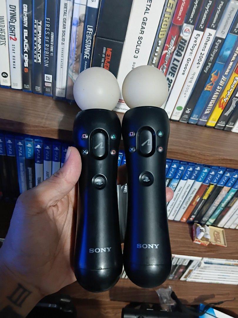 PS Move /Motion Controller (Category: Controllers) located in Bacoor. Submitted by labgames (Listing ID 1466889504, Image 1). Description: Defective, As is. No warranty No time to test again. P399 for both. Loc: Bacoor Lalamove, LBC, pick up ONLY MOP: GCash or Cash upon pick up.