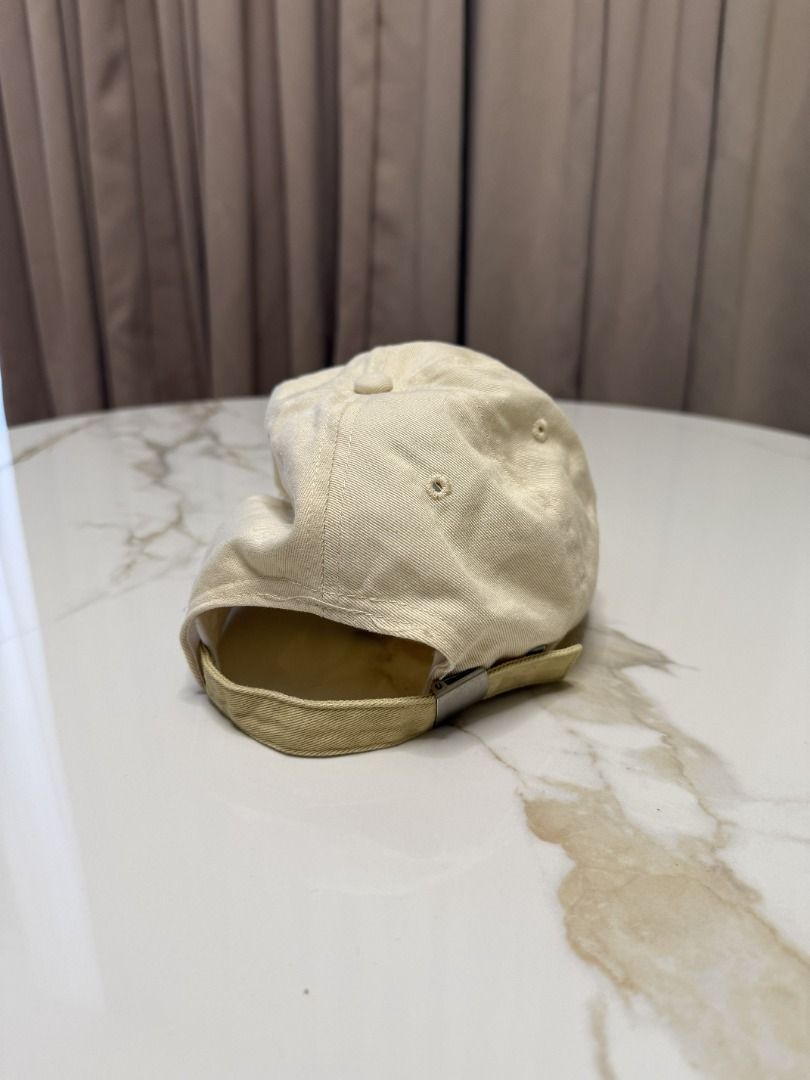 Psyduck Cap (Category: Caps & Hats) located in Marikina City. Submitted by tashdeclutters. (Listing ID 1466845853, Image 3). Description: ✨ Psyduck Cap - P390 ✨ Condition 3: Good/Lightly Used 🛍️ Purchased in: Hong Kong ✨ @tashdeclutters ✨ Created to share the things that no longer spark joy with Tash — and hopefully, let them spark joy for someone else. 🤍 📌 SHOP POLICIES • Prices posted are FINAL. • NO LOWBALLERS. If you’re not willing to pay 