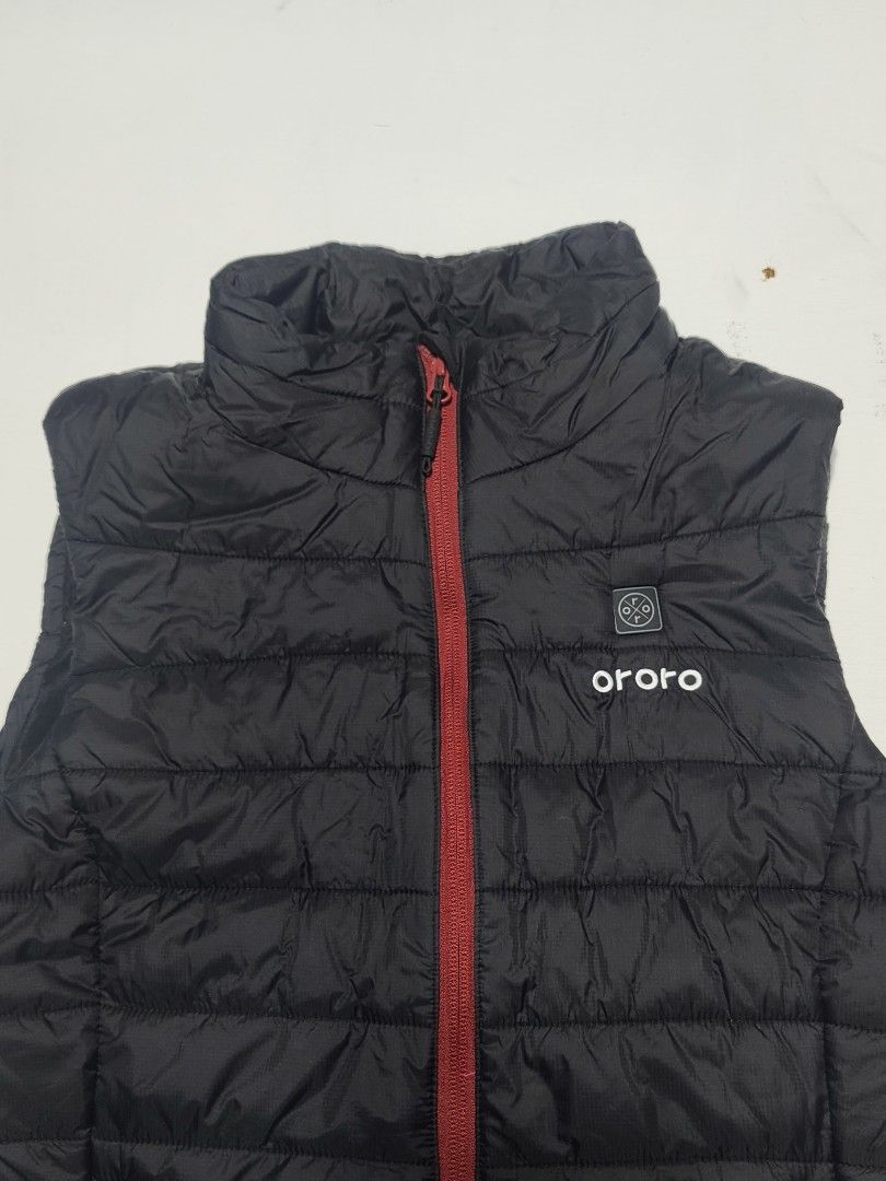 PUFFER VEST ORORO (Category: Coats, Jackets and Outerwear) located in Tumauini. Submitted by znernatpiece (Listing ID 1466919577, Image 3). Description: PUFFER VEST ORORO EXCELLENT CONDITION NO ISSUE ACTUAL DIMENSIONS ON PICTURES +SF.