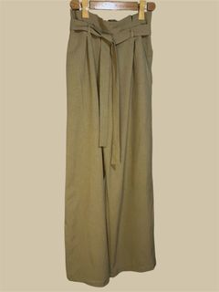 (Category: ) located in . Submitted by aandrcollections (Listing ID 1462291849, Image 1). Description: .