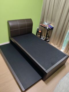 (Category: ) located in . Submitted by panda_furnitur3 (Listing ID 1466932633, Image 1). Description: .
