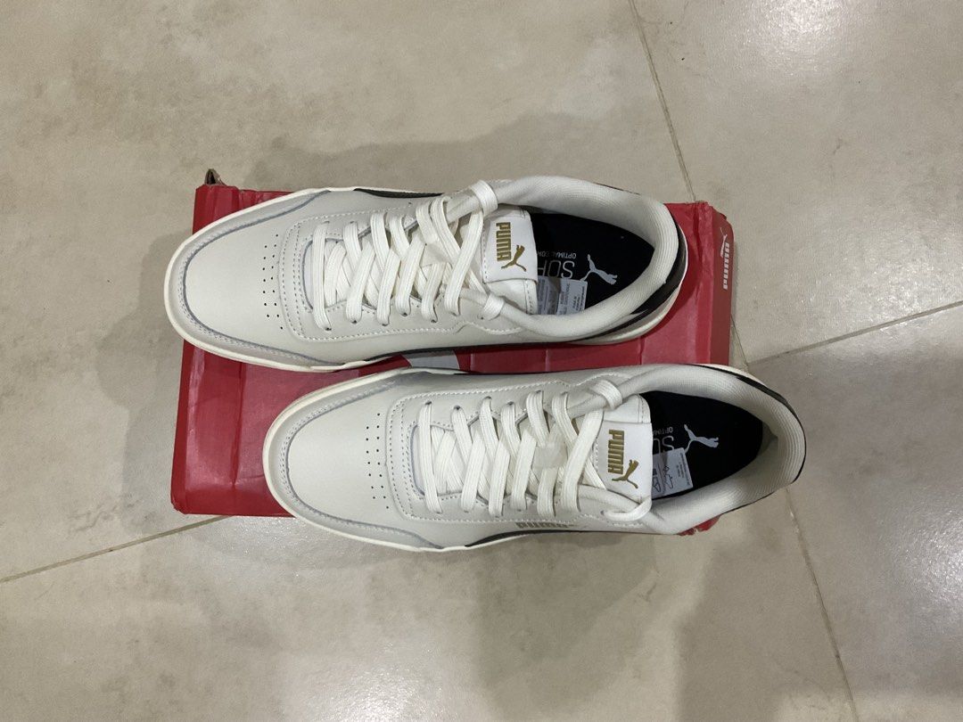 Puma Carical Whisper White Sneakers (Category: Sneakers) located in Manila. Submitted by 3_co.ph (Listing ID 1466882919, Image 3). Description: .