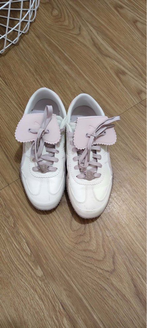 Puma limited ed (Category: Sneakers) located in Quezon City. Submitted by xoxobuy (Listing ID 1466808055, Image 2). Description: .