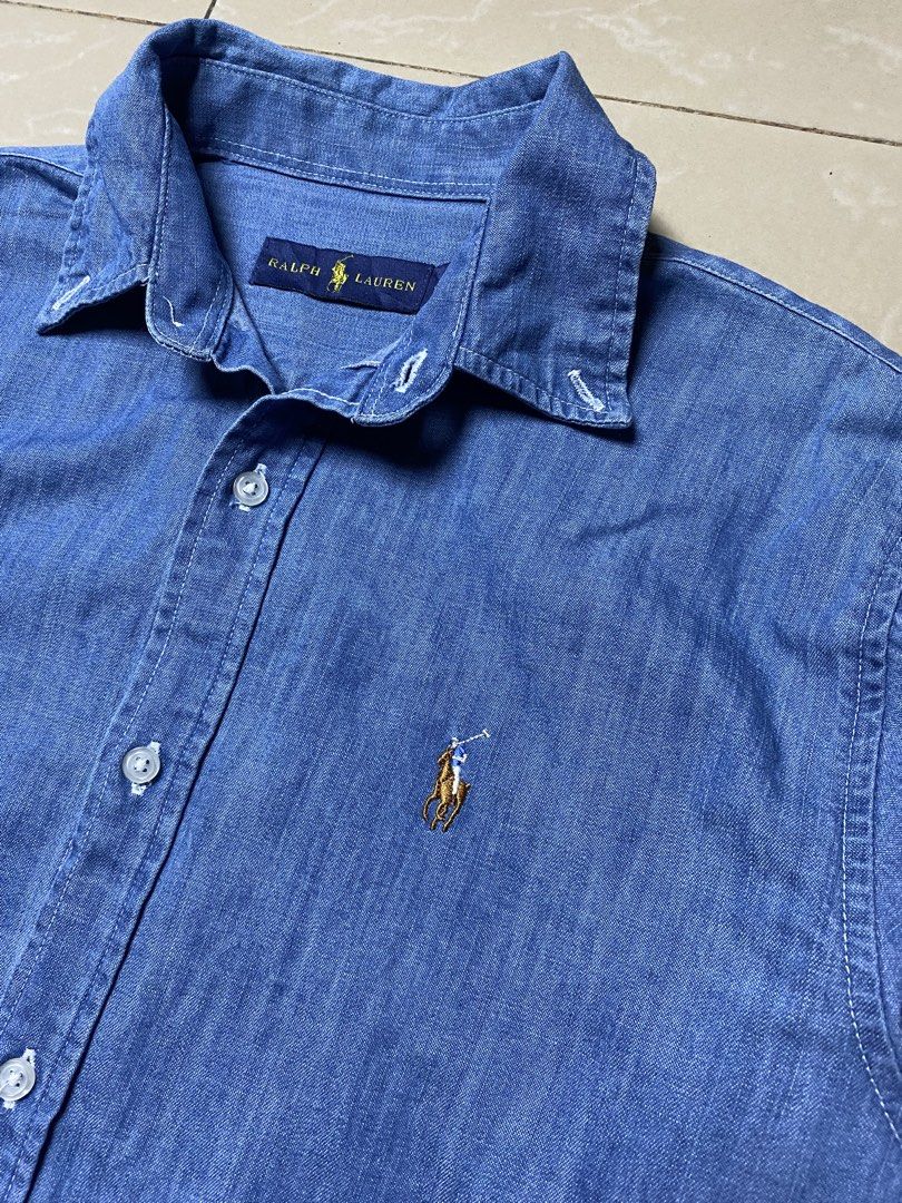 RALPH LAUREN (Category: Coats, Jackets and Outerwear) located in Davao. Submitted by maikes_finds (Listing ID 1466903997, Image 2). Description: SIZE SMALL TO MEDIUM 19.5 x28 NO ISSUE.