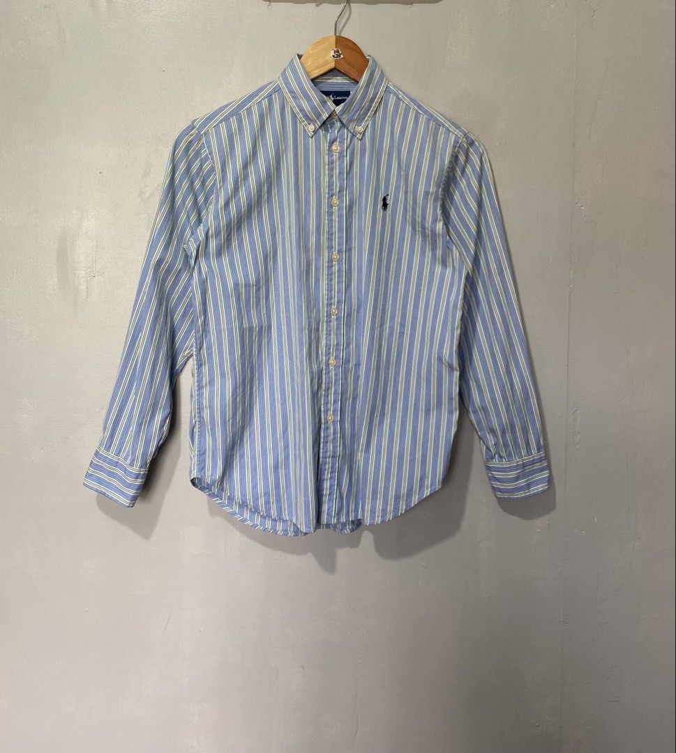 RALPH LAUREN (Category: Longsleeves) located in Quezon City. Submitted by fast_break (Listing ID 1466969551, Image 2). Description: RALPH LAUREN LONGSLEEVE - BUTTON DOWN COLOR: BLUE STRIPE SIZE: M ON TAG DIMES: W19 x 25L📏 COLOR RATE:9.8/10 EXCELLENT CONDITION AS NEW ✅ NO ISSUE LOC:NOVA QC📍 DM TO PURCHASE 💌.