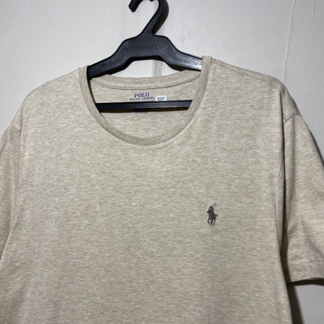 Ralph Lauren Tee Cream color (Category: Luxury Apparel) located in Cebu City. Submitted by kibinilats (Listing ID 1466889022, Image 2). Description: Ralph Lauren Tshirt Cream color Excellent condition Size Large 21x27.5.