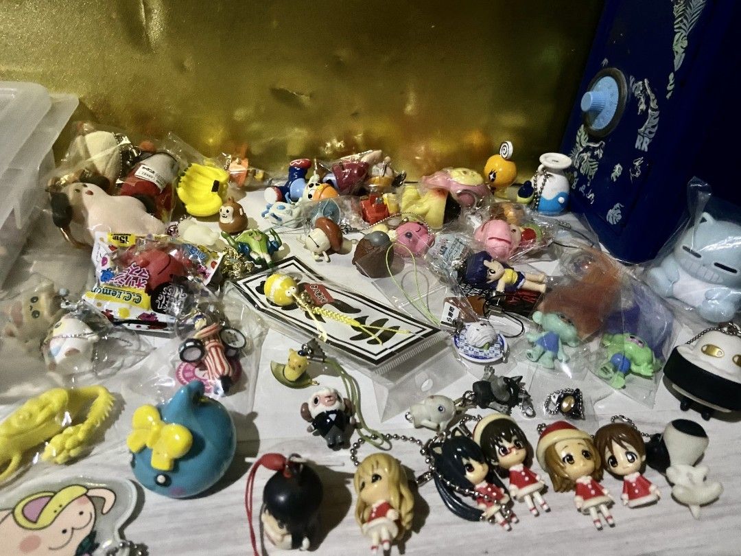 Random ALL Authentic Collectible Keychains | Phonestrap | Keyring | Charm | Trinket (Category: Announcements) located in Binan City. Submitted by aaa_llliyahhh (Listing ID 1466907847, Image 3). Description: PRICE STARTS @ ,65 • K-On • Hoppe Chan • Sin-Chan • Tamagotchi • Ito-En • Playstation 2 • Sanrio Hello Kitty ; My Melody; Kerokerokeroppi • San-X • Chiikawa • Kewpie • Coca-Cola • Sumikko Gurashi • Kenelephant • Trolls • Dragon Quest • Yokai-W