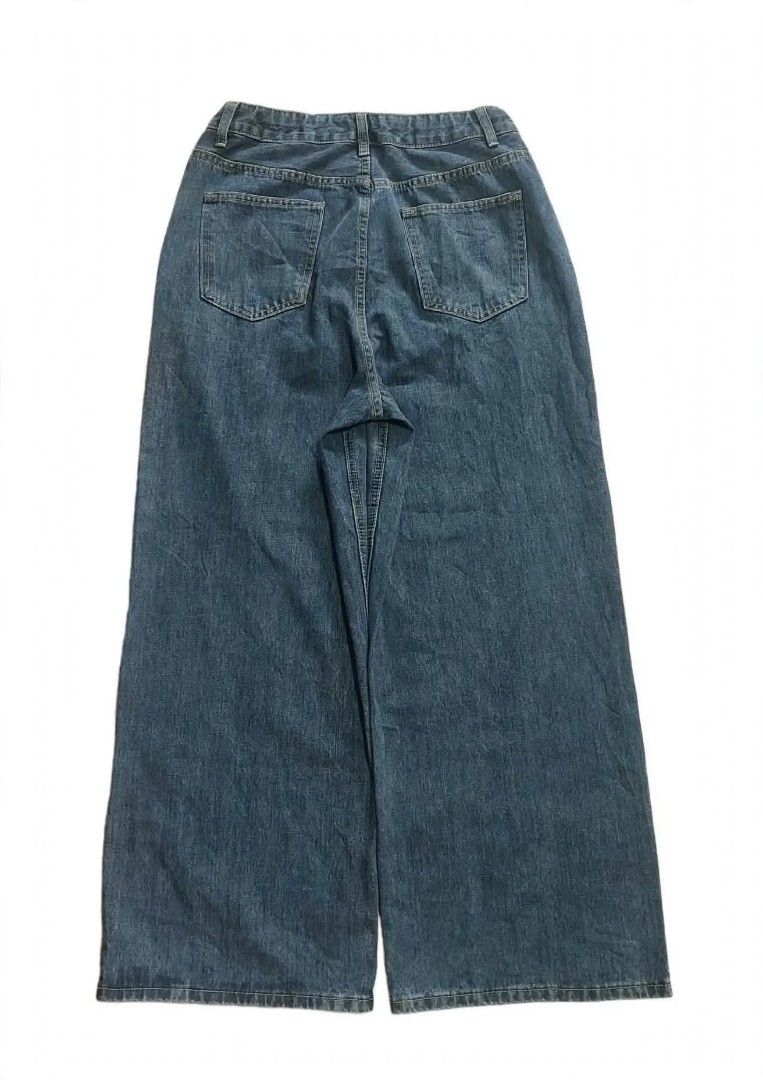 RANDOM BAGGY PANTS (Category: Jeans) located in Tubigon. Submitted by negosyanthrift (Listing ID 1466891831, Image 2). Description: RANDOM BAGGY PANTS Waist:28-30 Length:40 Thighs:13.5 Leg Open:11.5 No issue Brand New Condition Need wash only 🏷️549+sf.