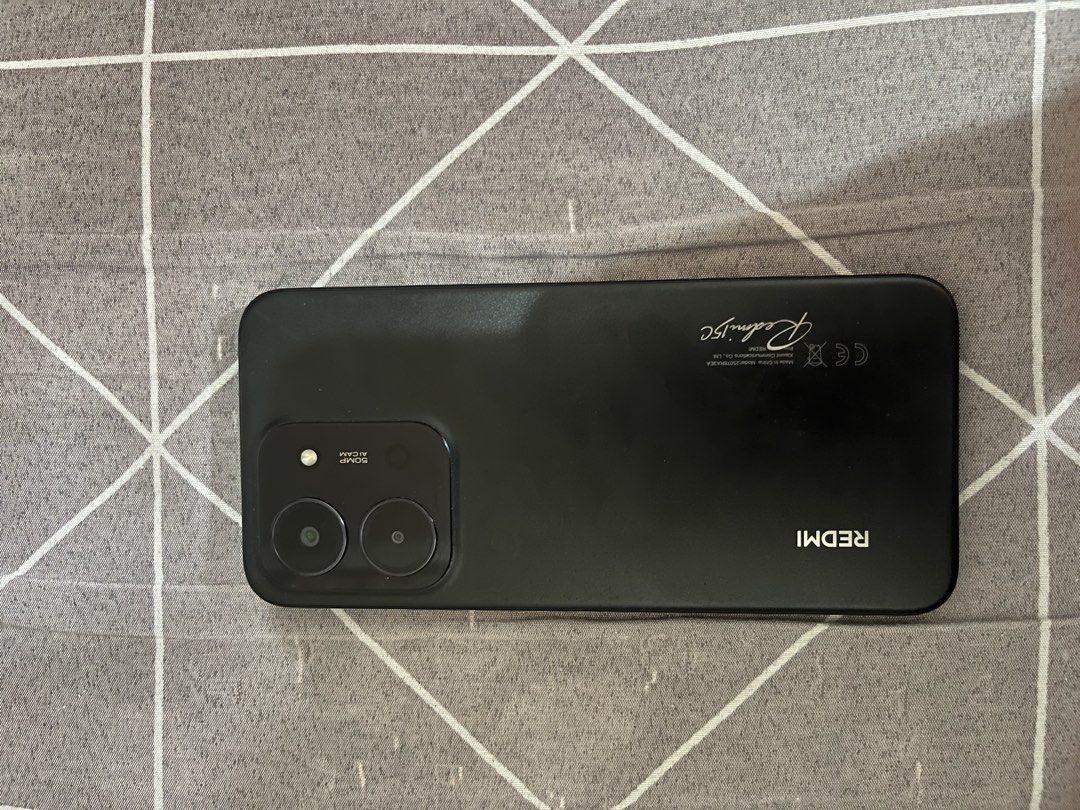 Redmi 15c 256gb (Category: Xiaomi) located in Manila. Submitted by arji.dlr (Listing ID 1466797892, Image 1). Description: nego lightly used rfs: need money .