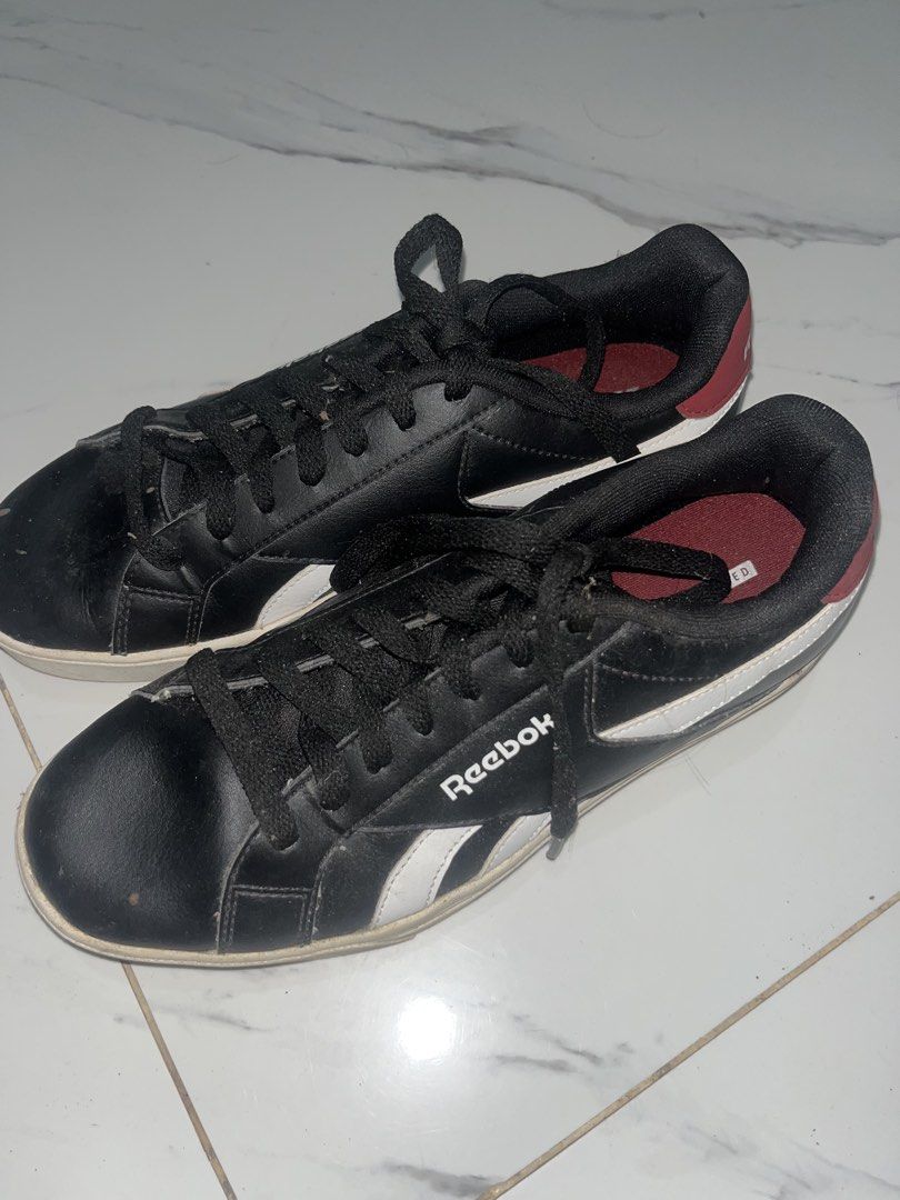 Reebok Black White Red Sneakers Size 7 (Category: Sneakers) located in Mandaluyong City. Submitted by yujee (Listing ID 1466798655, Image 1). Description: 📍 Mandaluyong - moderately used - needs cleaning only - MOP: GCASH - lalamove around metro manila .