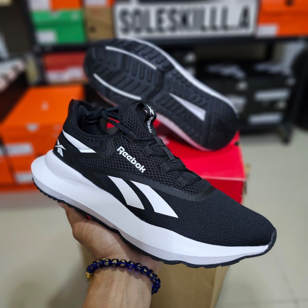 REEBOK CITY RIDE (Category: Sneakers) located in Ligao. Submitted by bboyemvil55654 (Listing ID 1466926761, Image 2). Description: 🔥RE3BOK CITY RIDE EasyRun Gym Walking, Jogging Trainer Comfy Regfit Neutral Dailywear Size: 9.5us/ 42.5euro mens (lastpair) ✅️ 2195.00 saleprice ❌️ 3595.00 srp FreeShippingNationwide😍 (Paymentfirst) Gcash/Maribank MOP ----------------------------------------------------- ✔️GuarateedAuthentic*100% ✔️BrandNew w/Box ✔️